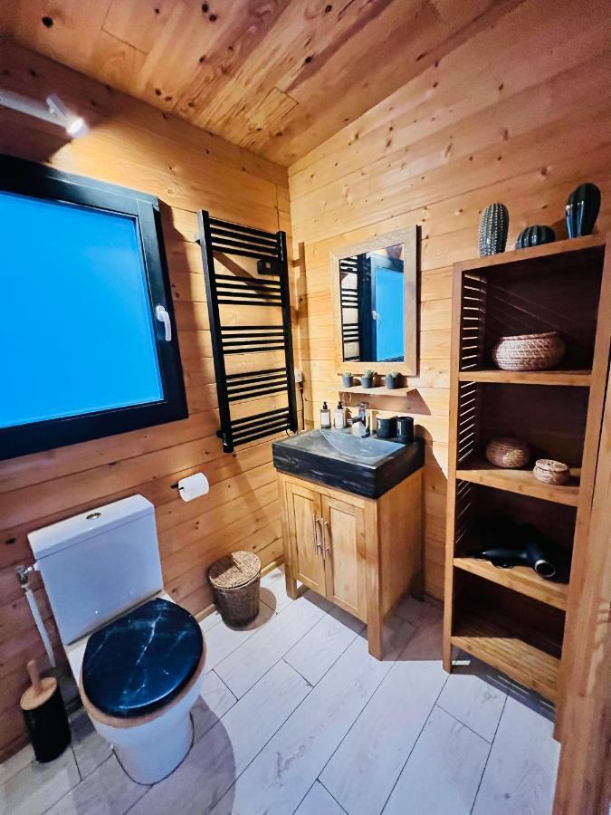 Cabane Le Flamant Avec Jardin, Piscine Et Parking Сент-Мари-де-ла-Мер Экстерьер фото