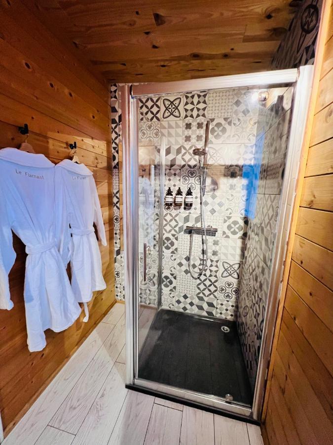 Cabane Le Flamant Avec Jardin, Piscine Et Parking Сент-Мари-де-ла-Мер Экстерьер фото